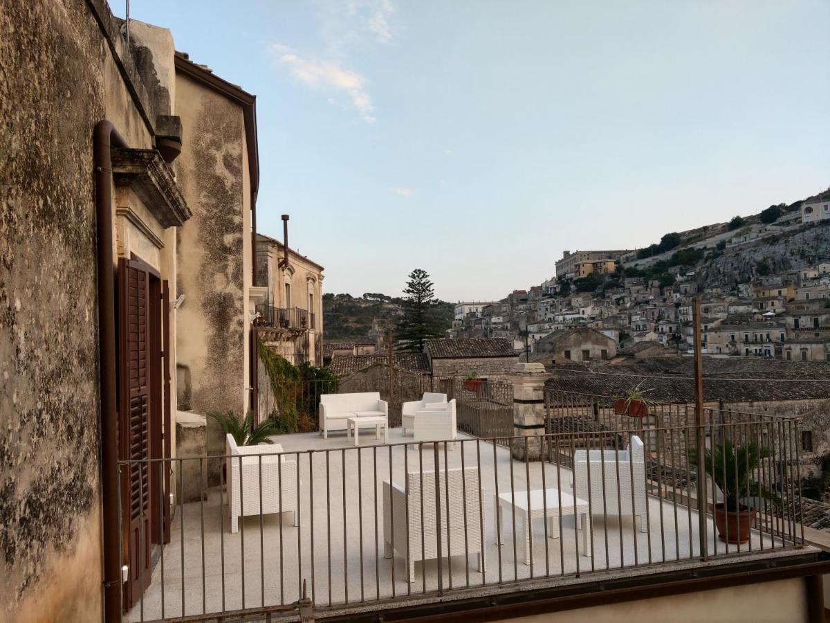 Casa Mavi Limite Delle Due Matrici